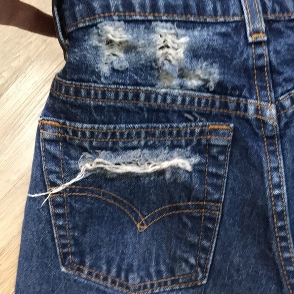 Levi’s Vintage 507 Very Distressed Cut-Off Denim Shorts dated 1989 size 3 - Picture 4 of 10